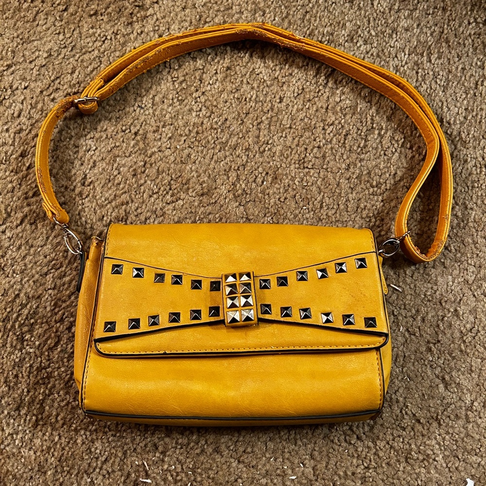 Urban Expressions purse
